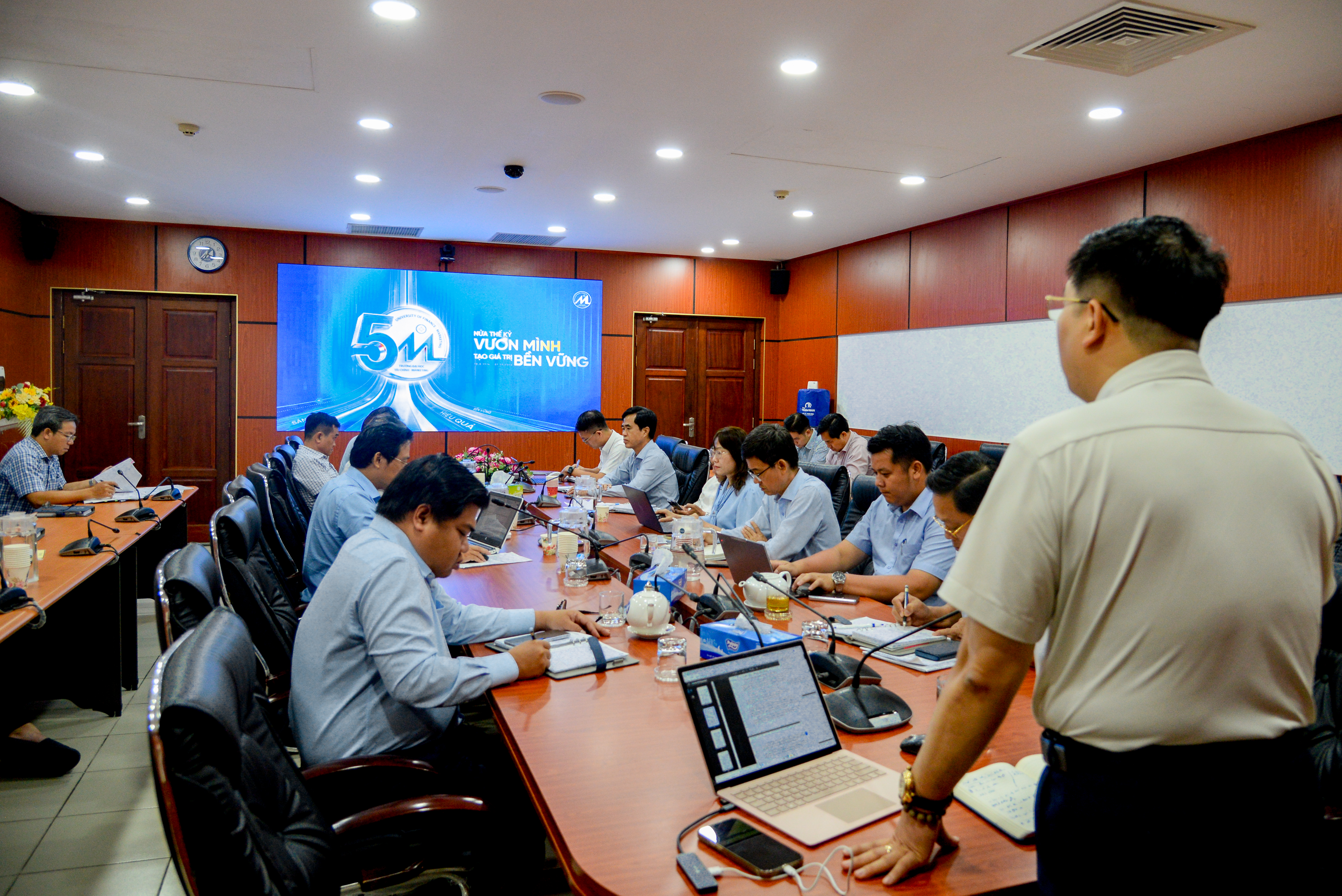 UFM gấp rút hoàn tất công tác chuẩn bị Đại lễ kỷ niệm 50 năm Ngày truyền thống Trường
